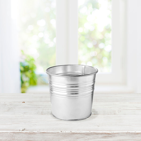 Pot en zinc